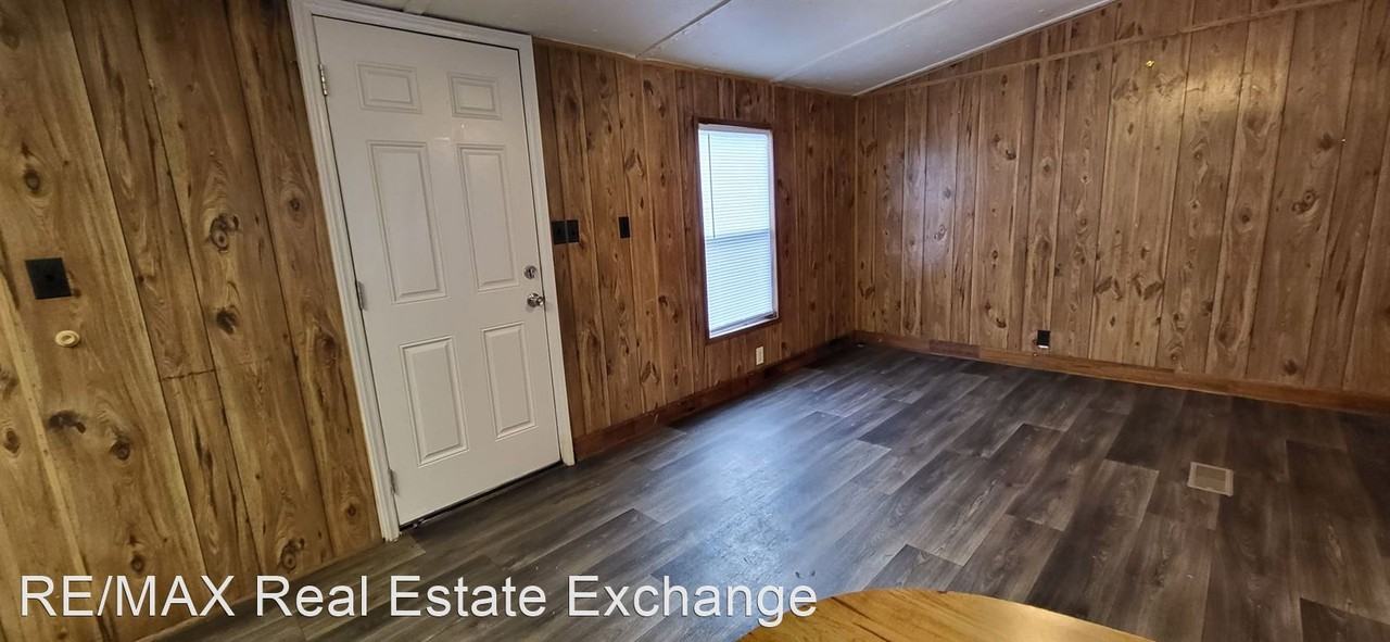 Donnie Drive - Photo 3 of 7