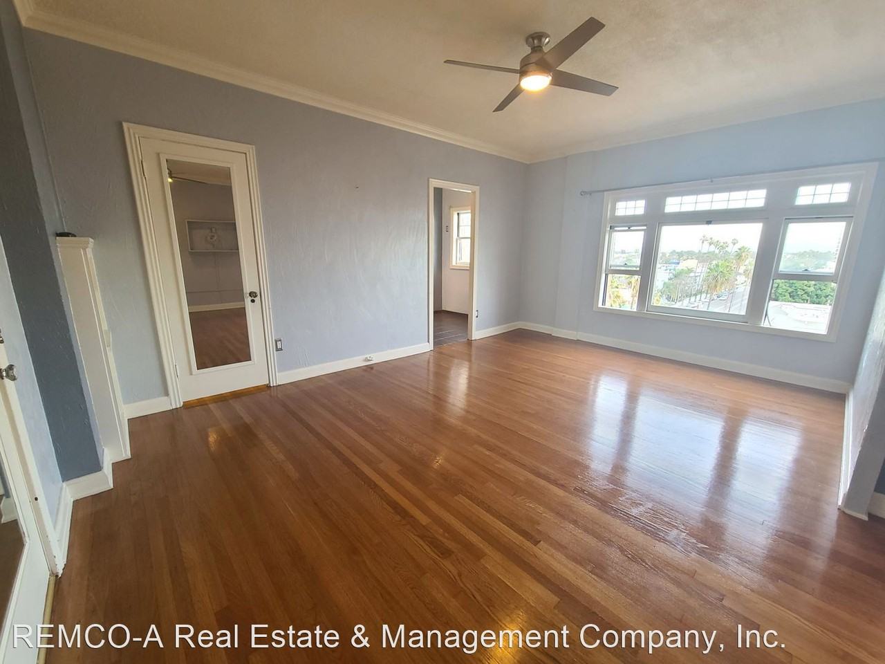 1030 E Ocean Blvd #703