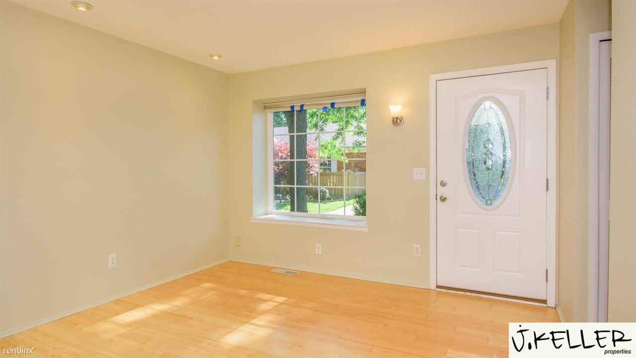 2927 Whittier Ct - Photo 2 of 29