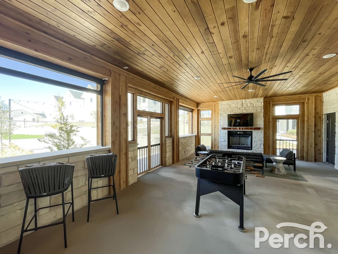 1010 SOUTH HEATHERWILDE BLVD - Photo 3 of 26