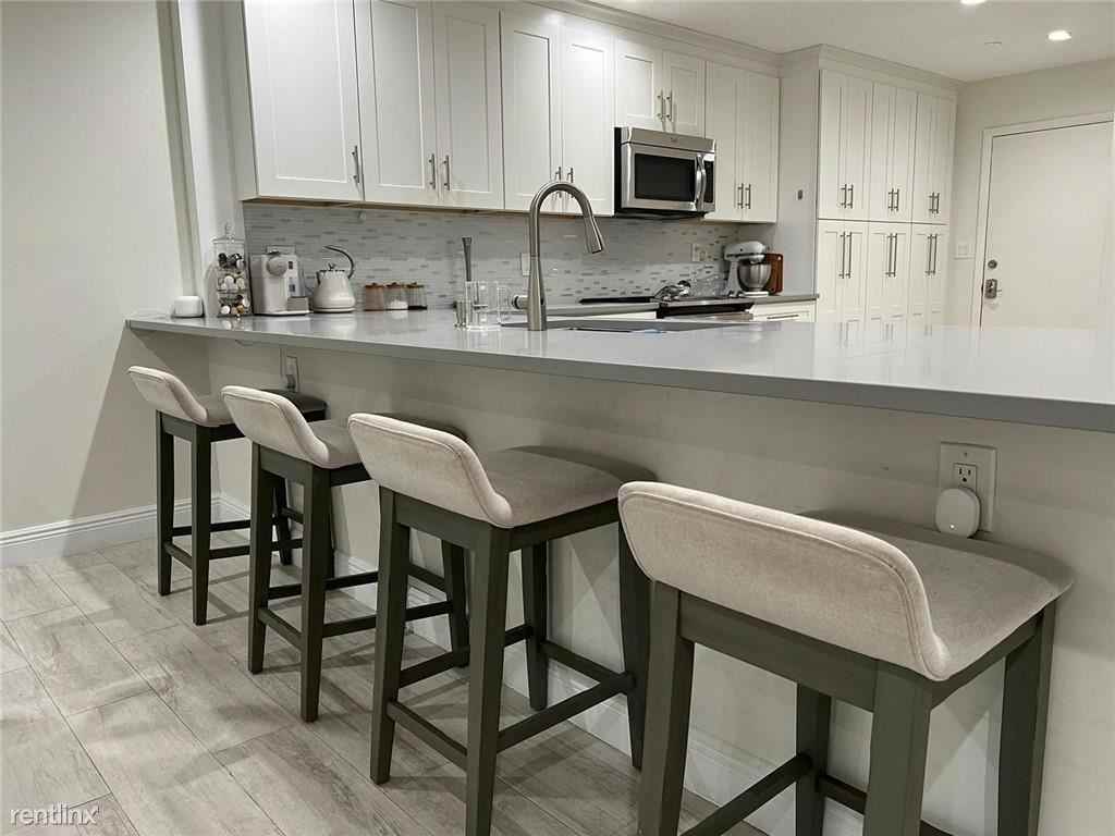 307 Bonnie Brae Way - Photo 3 of 15