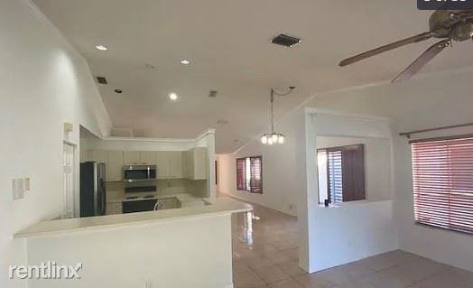 4342 Mahogany Ridge Dr - Photo 3 of 10