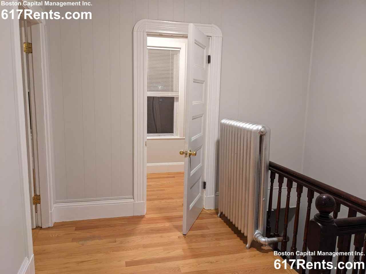 25 Moreland St #2 - Photo 7 of 16