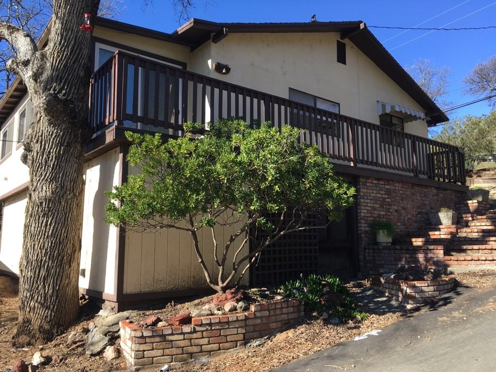 3690 Tulare St - Photo 2 of 17