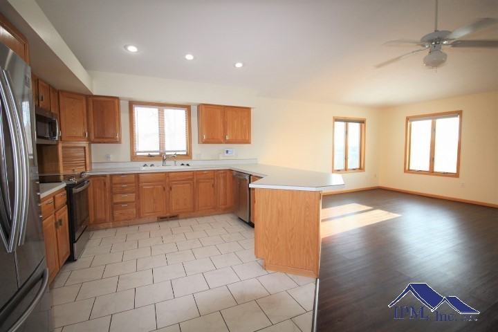 1723 16th St Nw - Photo 3 of 13