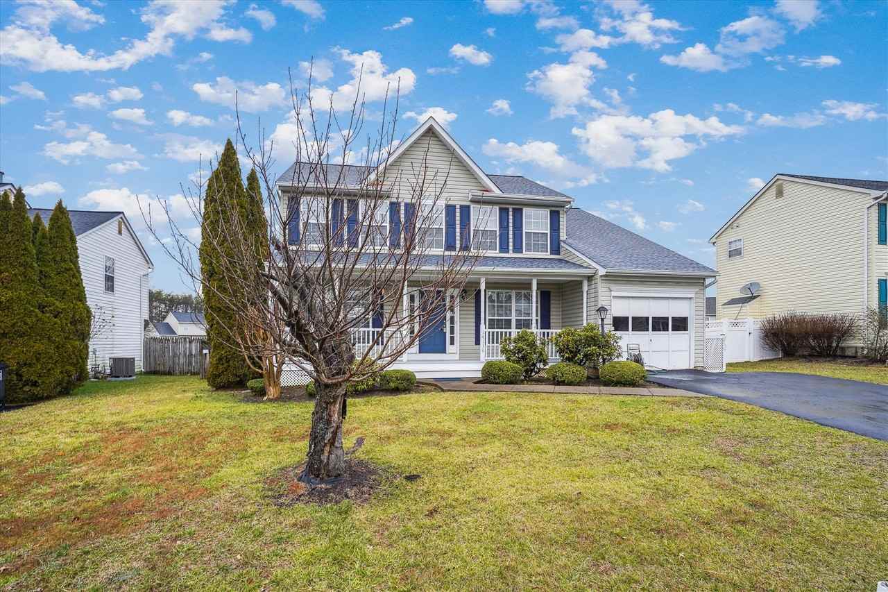 14136 Rockinghorse Dr - Photo 2 of 39