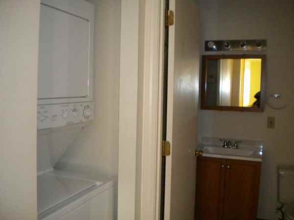 South Landing - Photo 2 of 7