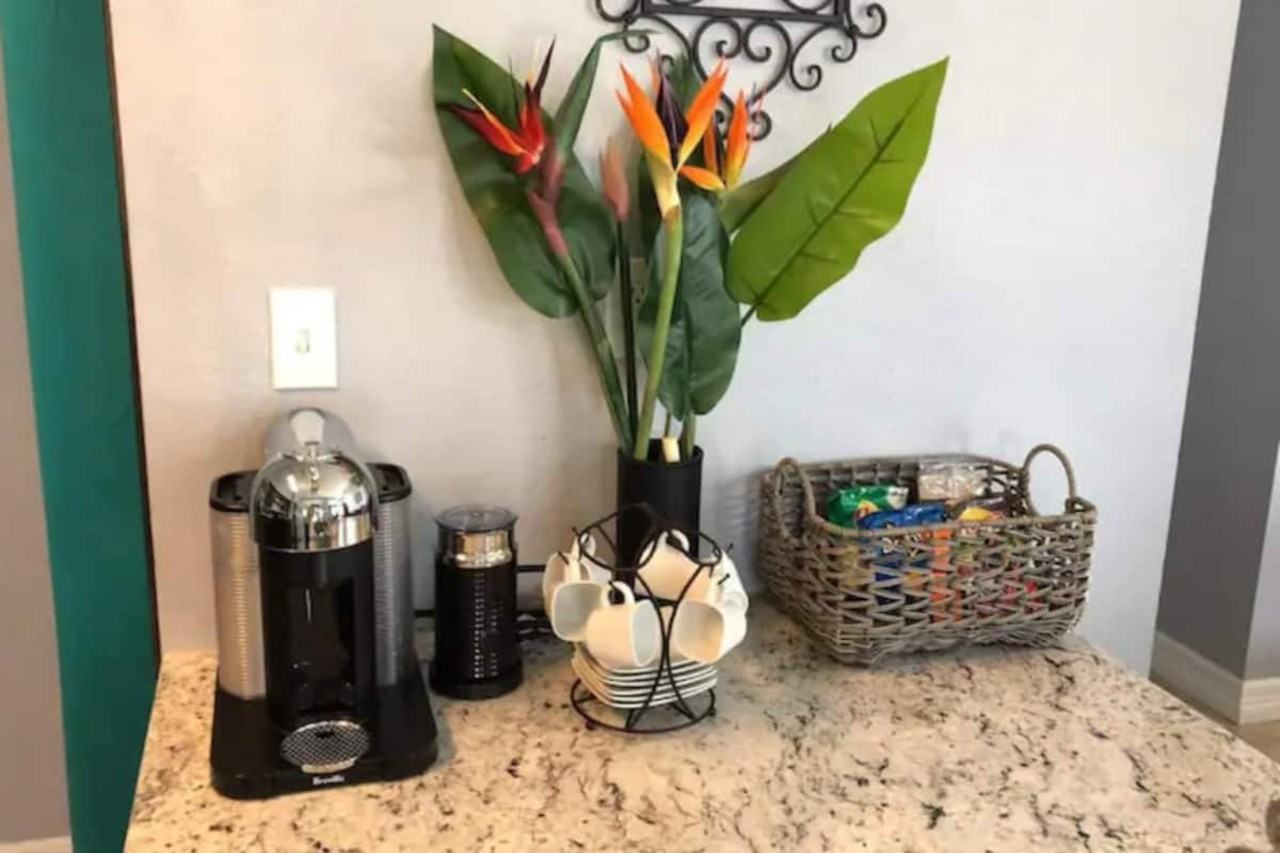 22526 Bayview Cir #22526 - Photo 3 of 16