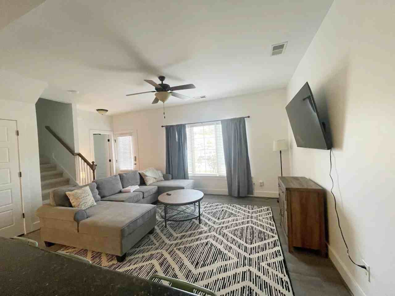 585 Poole Rd #585 - Photo 2 of 8