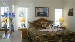 335 High Point Dr - Photo 3 of 5