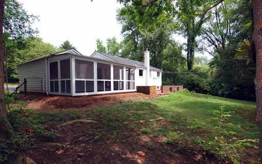 10116 Fieldcrest Ln - Photo 3 of 12