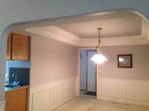 2467 E Thomas Hill Dr - Photo 3 of 9