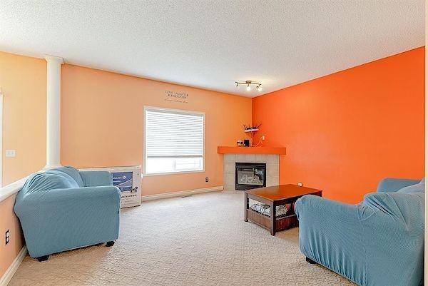 29 Panamount Crescent Northwest - Photo 2 of 22