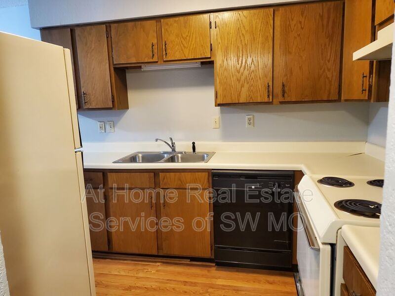 1947 S Ingram Mill Rd #C2 - Photo 4 of 8