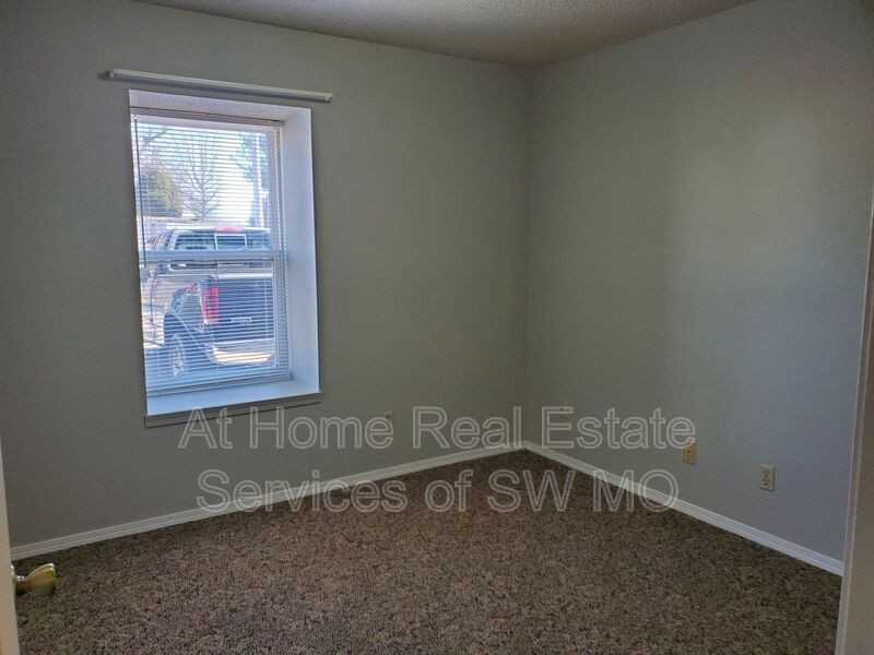 1947 S Ingram Mill Rd #C2 - Photo 7 of 8