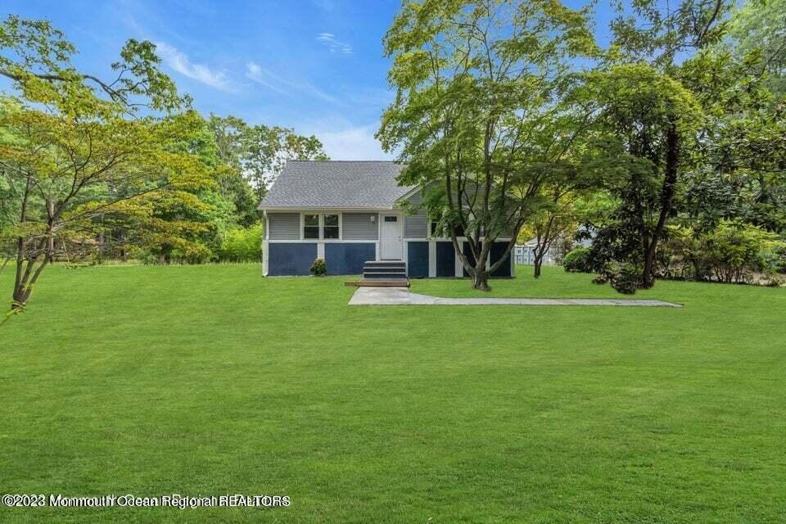 1391 Toms River Rd, Jackson, NJ 08527 4 Bedroom House for 3,200/month