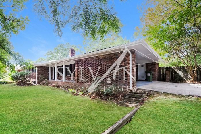 1675 Dogwood Trl - Photo 2 of 12