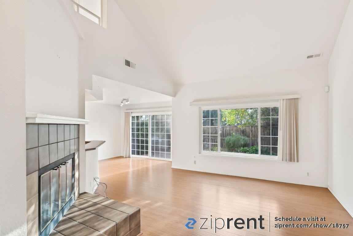 1533 Goody Ln - Photo 2 of 22