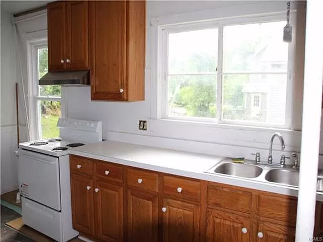 14 Wurts Ave - Photo 6 of 18