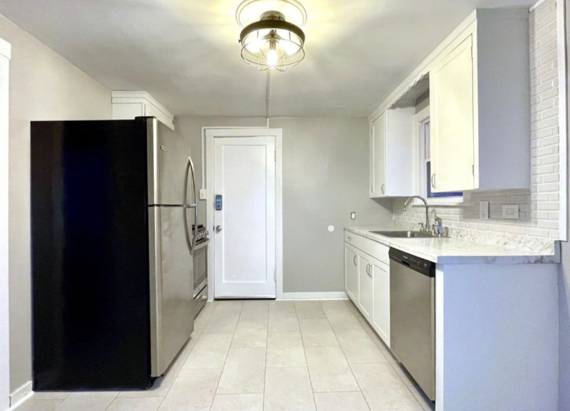 108 Fowler Ave - Photo 3 of 13