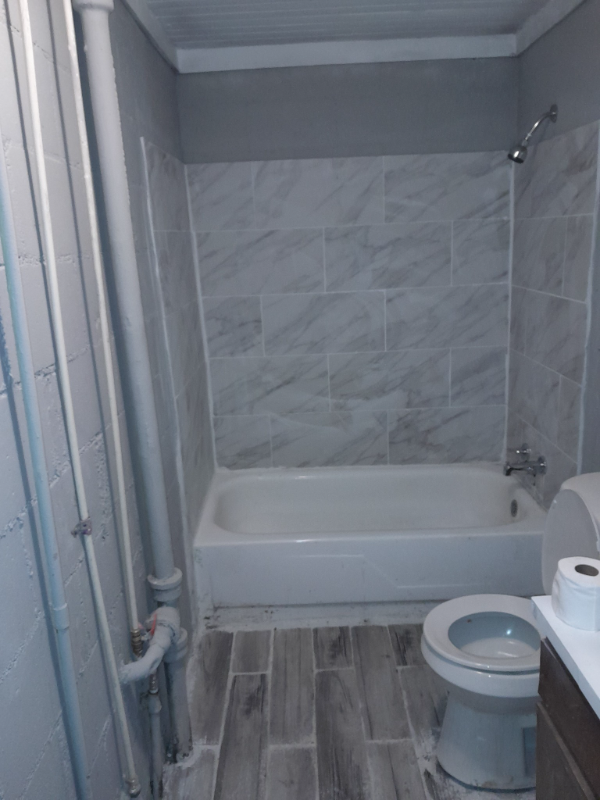 1003 16th St - Photo 2 of 11