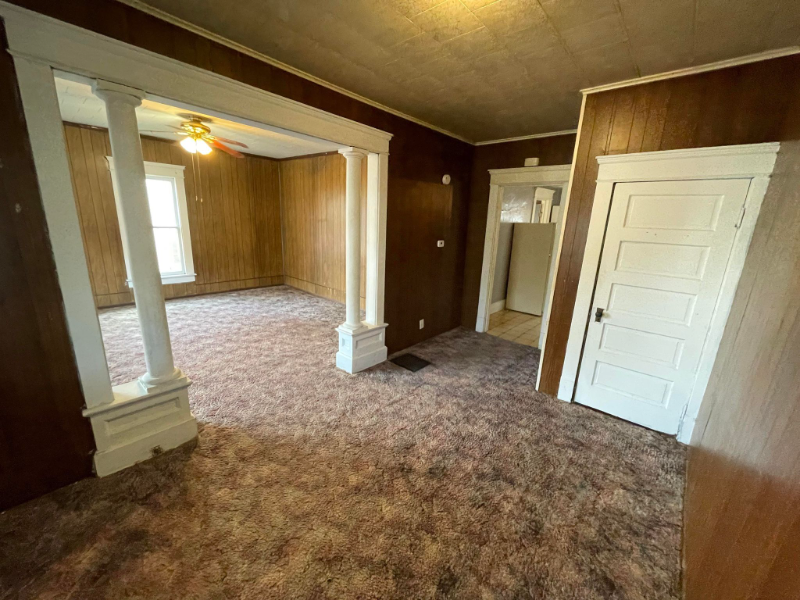415 N 9th St - Photo 3 of 14