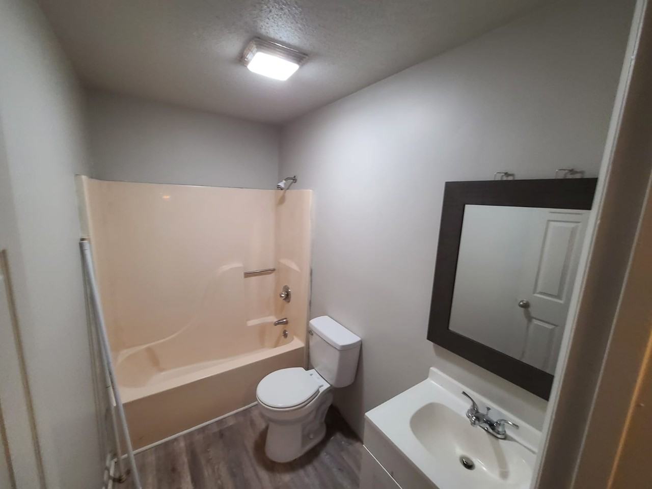 302 S 7th Ave #24 - Photo 4 of 6