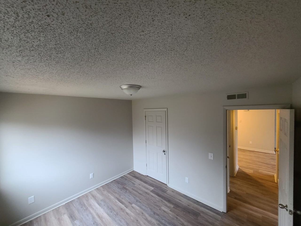 302 S 7th Ave #24 - Photo 6 of 6