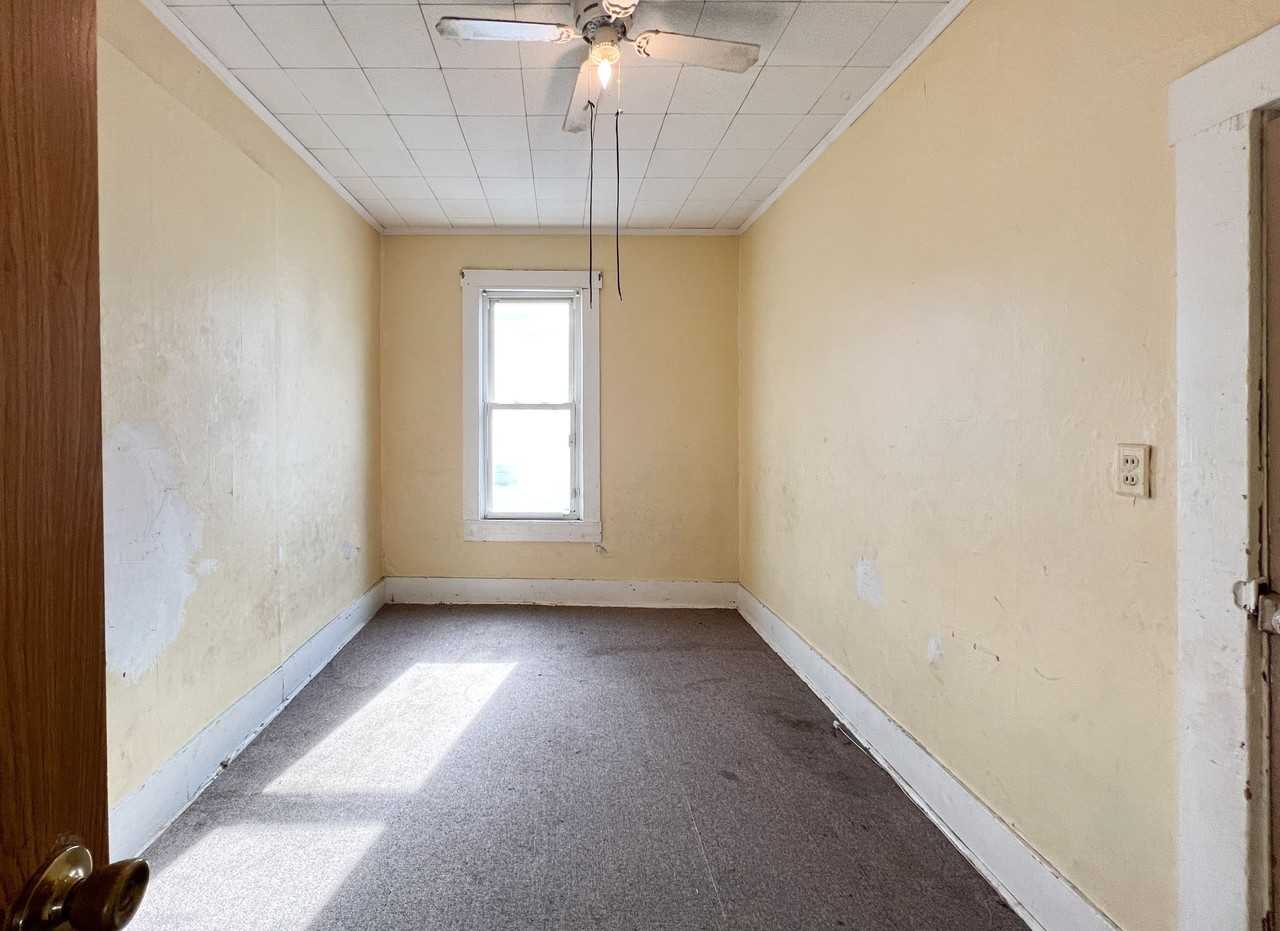 2133 N 14th St #1 - Photo 7 of 16