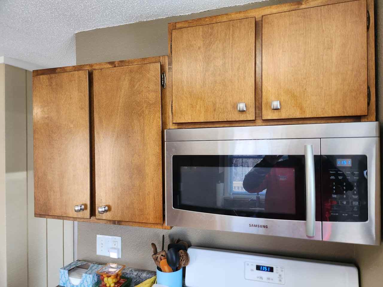 3201 Dubuque Street Northeast - Photo 3 of 25