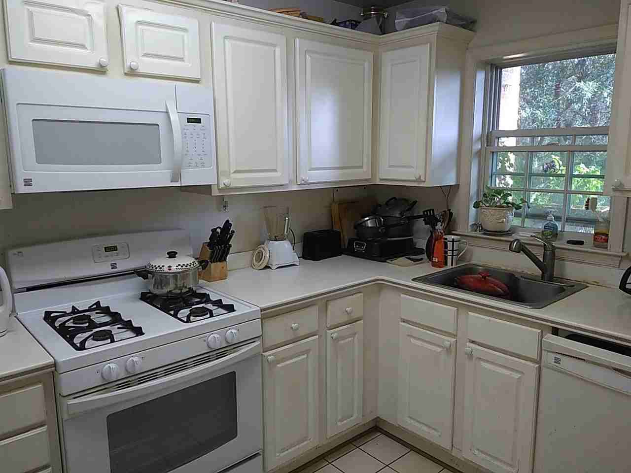 6924 Fairfax Drive - Photo 6 of 10