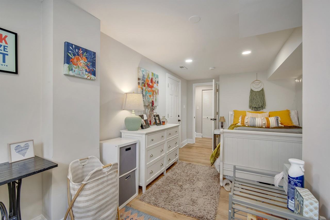 1740 N Capitol St Nw #1 - Photo 7 of 15