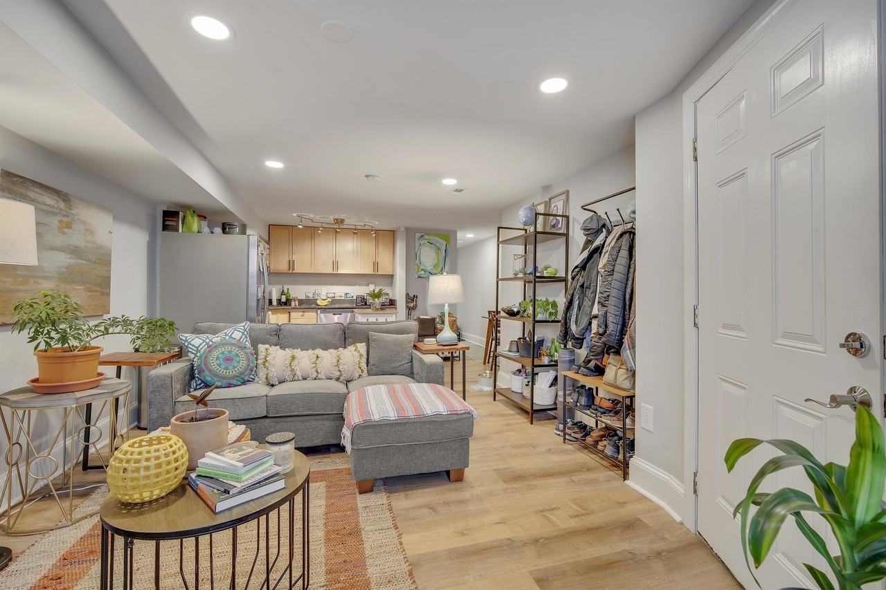 1740 N Capitol St Nw #1 - Photo 5 of 15