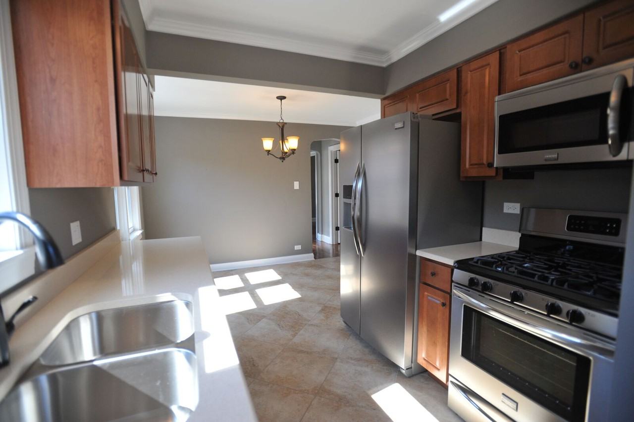 3119 W 103rd St - Photo 3 of 15