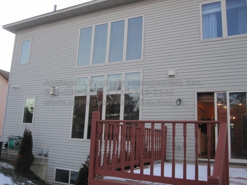 316 Grandview Dr - Photo 3 of 38