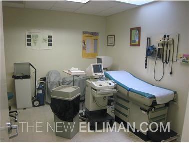 1517 Voorhies Ave - Photo 2 of 10