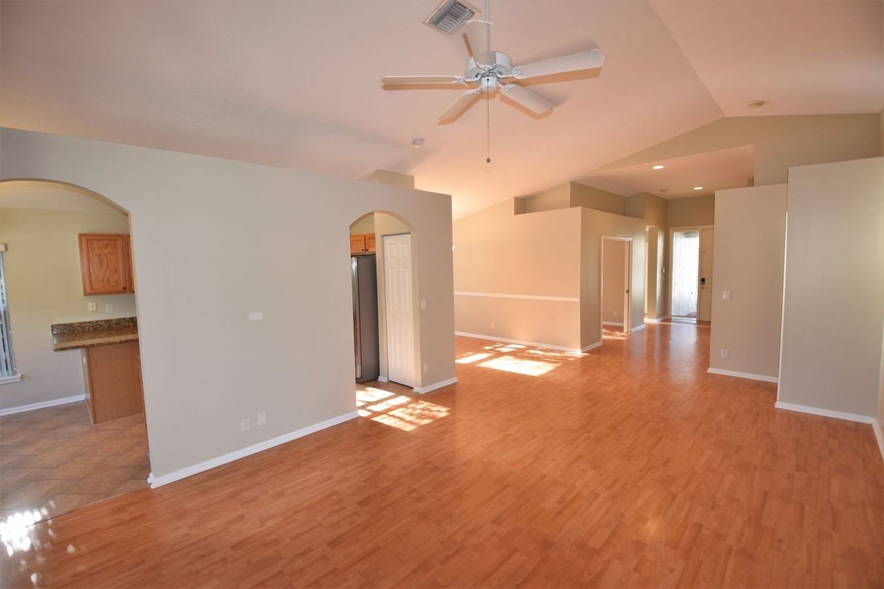 8635 High Cay - Photo 2 of 17