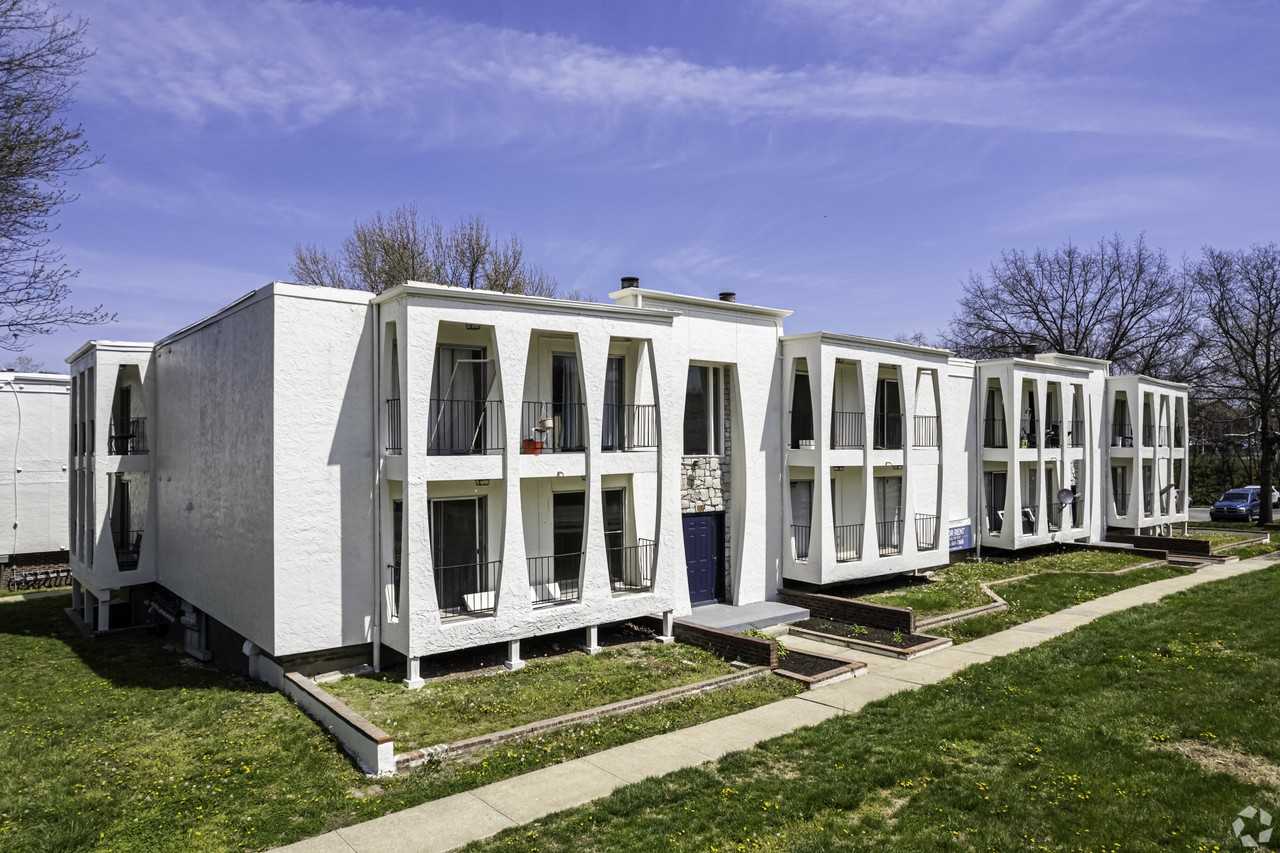 Windsong Apartments - Photo 2 of 16