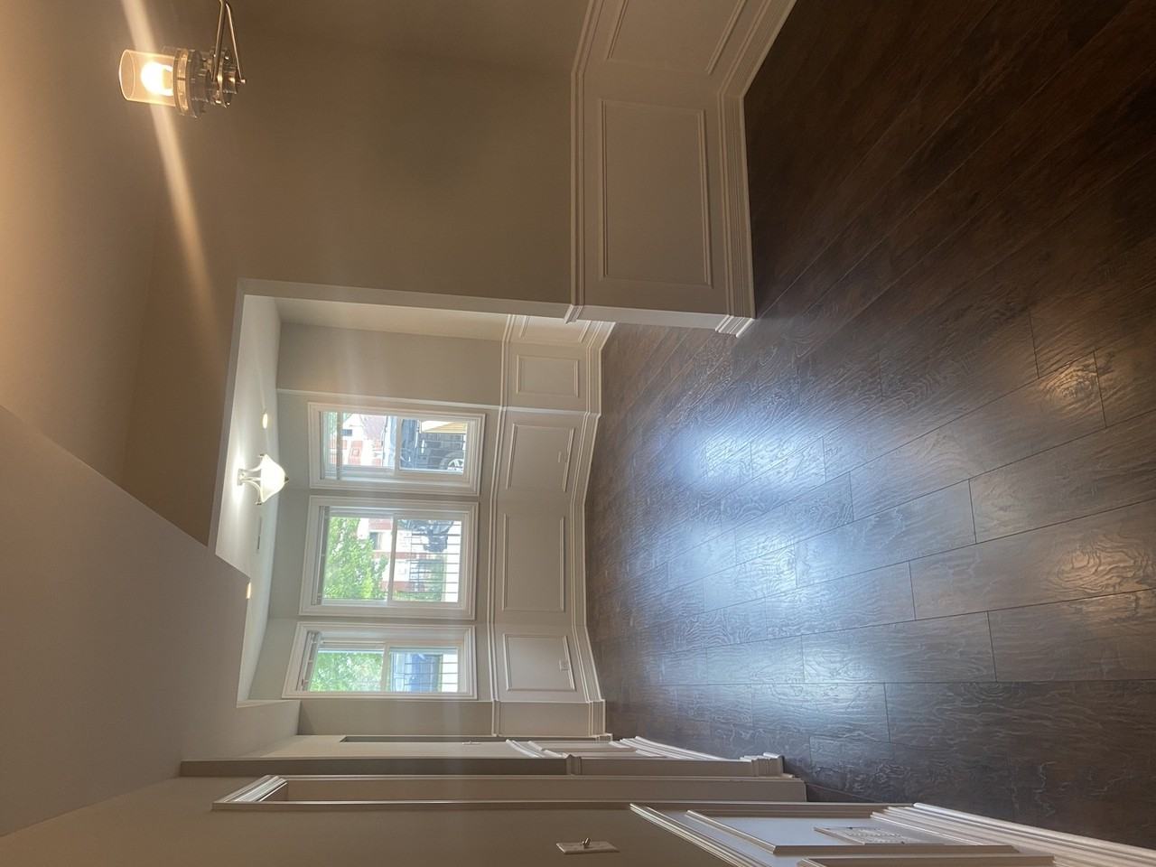 8722 S Buffalo Ave #2 - Photo 3 of 17