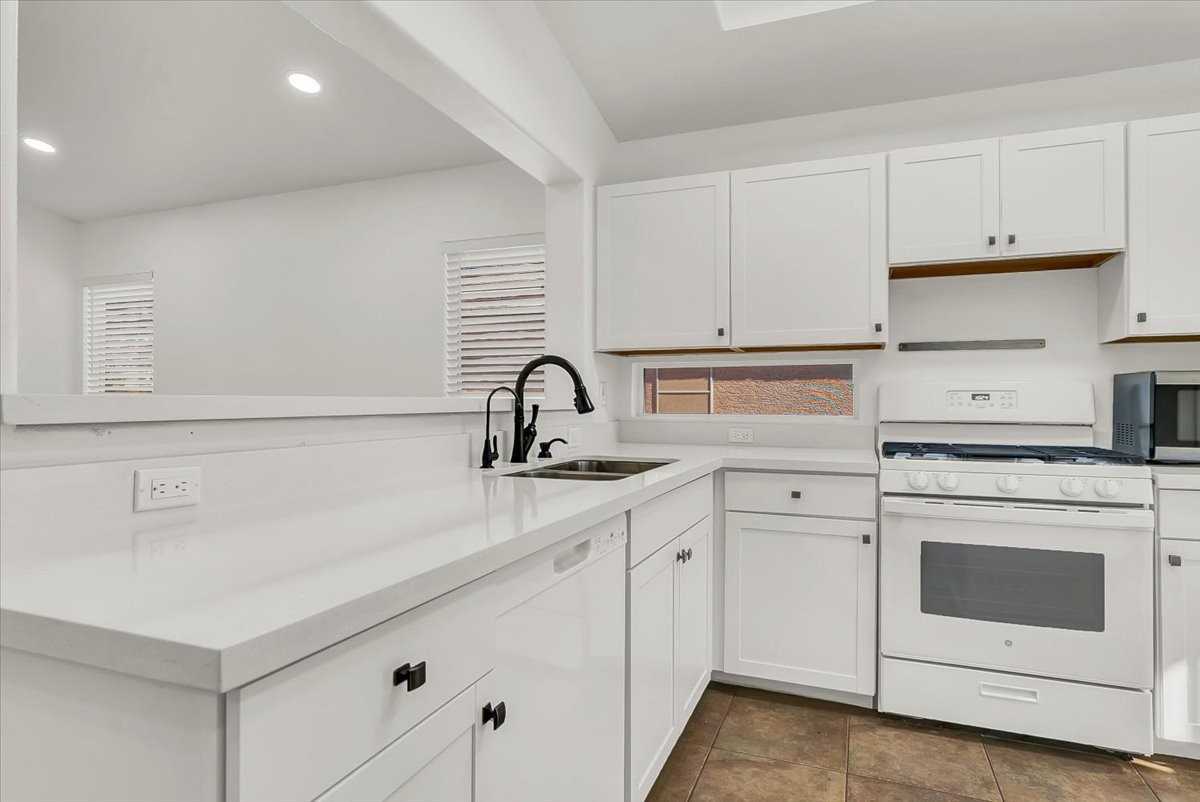 2116 Eagle Watch Dr #1 - Photo 3 of 21