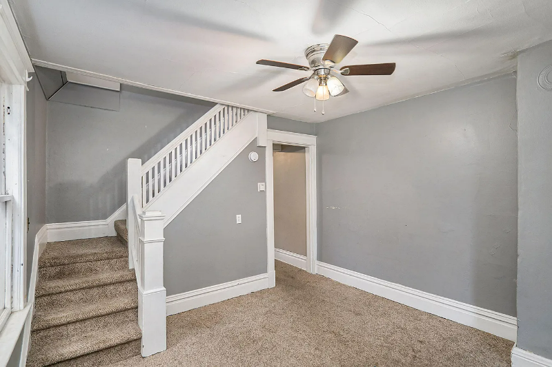 823 Oakland Dr #A - Photo 3 of 13