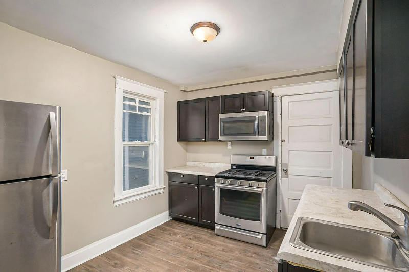 823 Oakland Dr #A - Photo 5 of 13