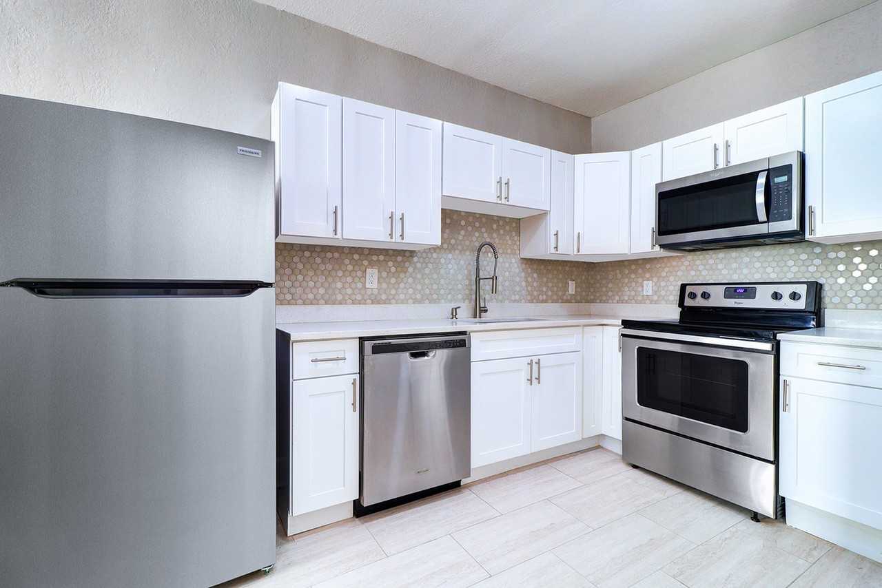 The Hyde Park Collection 511 S Westland Ave, Tampa, FL 33606