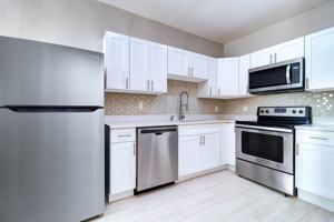 featured image of 511 S Westland Ave