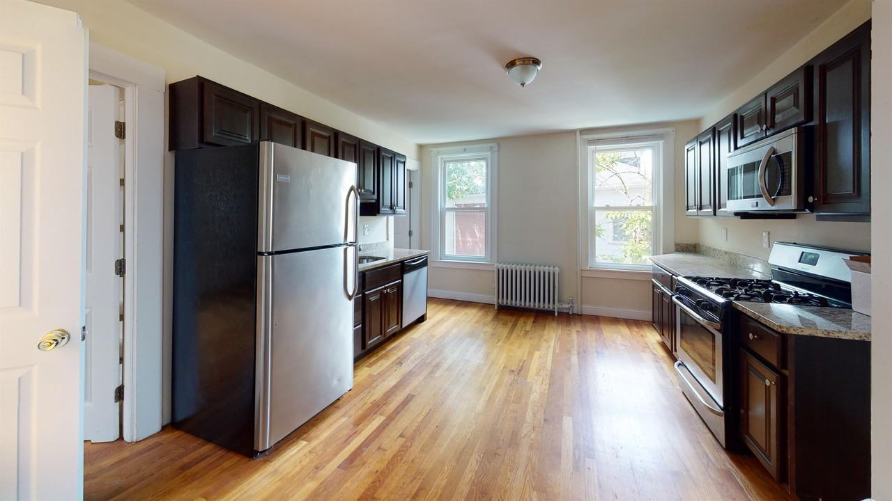 74 Saint Rose St #2 - Photo 2 of 8