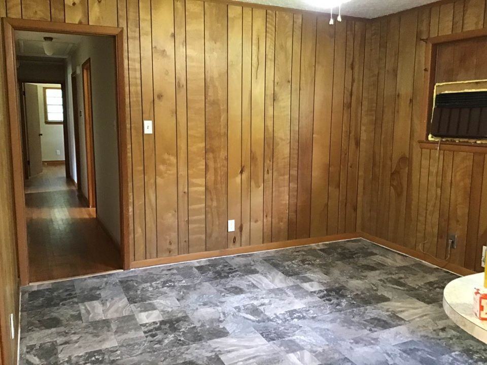 10 Hampton Dr #1 - Photo 5 of 11