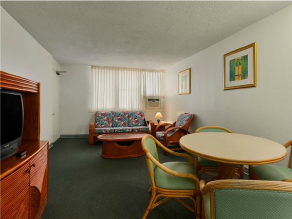 Pagoda Student Suites - Photo 3 of 8