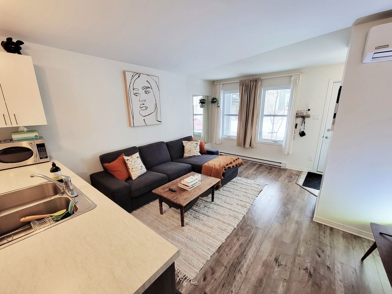 31 Rue Garneau #3 - Photo 2 of 15