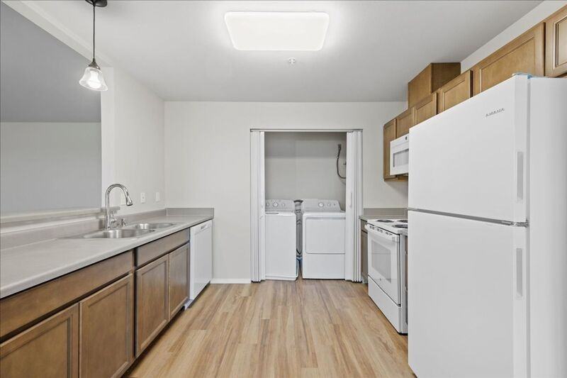 6405H Chapel Hill Blvd #H201 - Photo 5 of 12