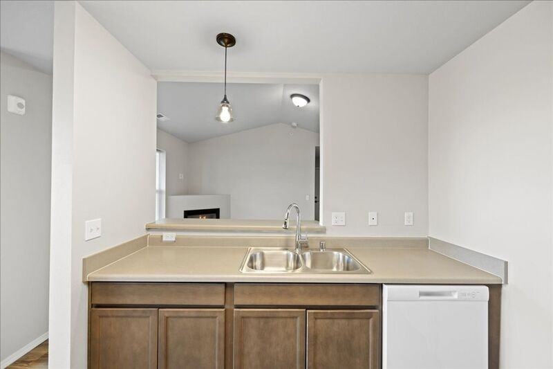 6405H Chapel Hill Blvd #H201 - Photo 7 of 12